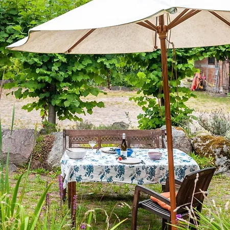 Charmante Im Natur-wald